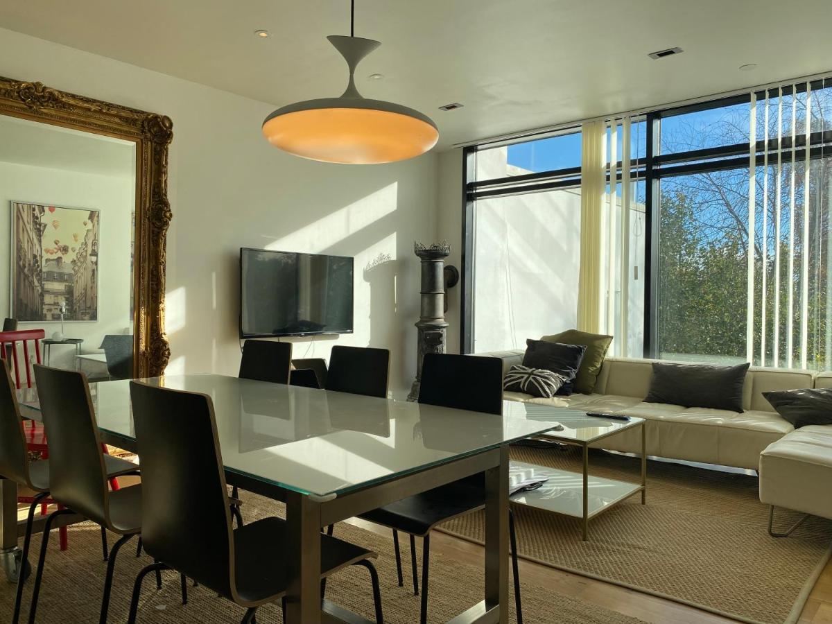 Exclusive 2 Level Etage Next To Arlanda-City Metro Stockholm Exterior photo