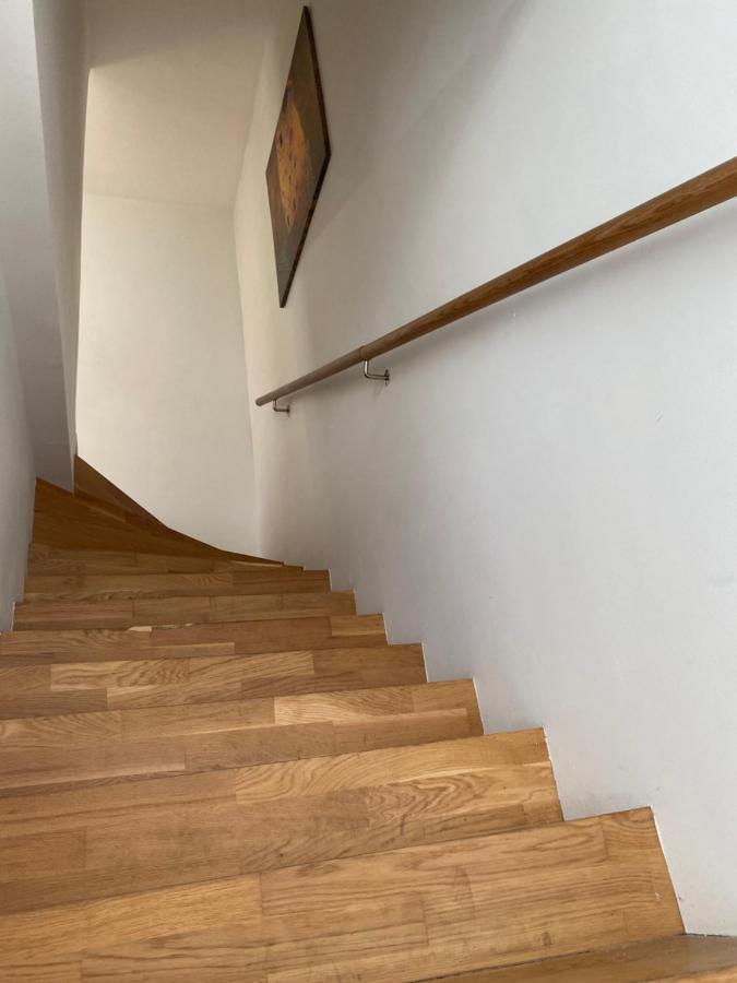 Exclusive 2 Level Etage Next To Arlanda-City Metro Stockholm Exterior photo
