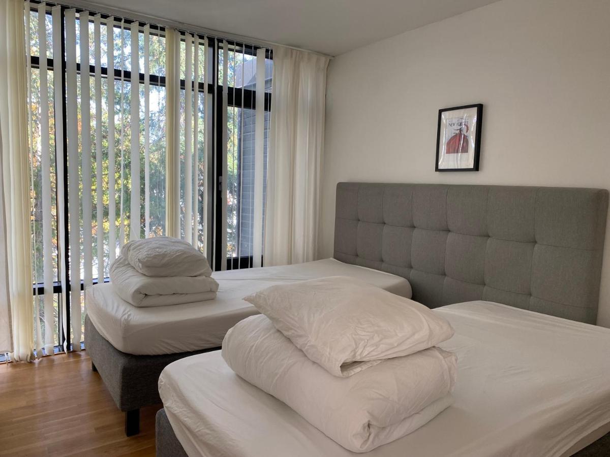 Exclusive 2 Level Etage Next To Arlanda-City Metro Stockholm Exterior photo
