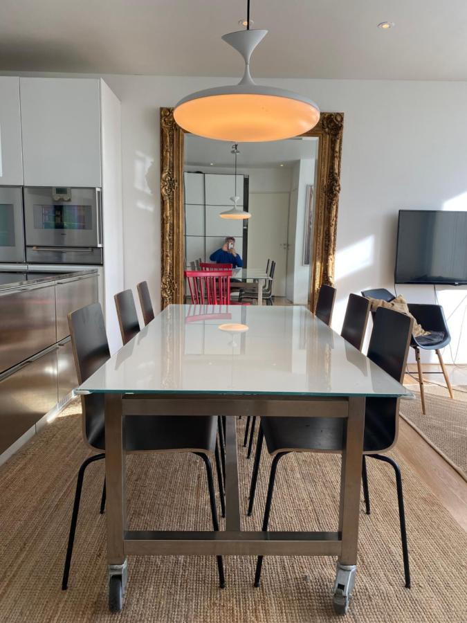 Exclusive 2 Level Etage Next To Arlanda-City Metro Stockholm Exterior photo